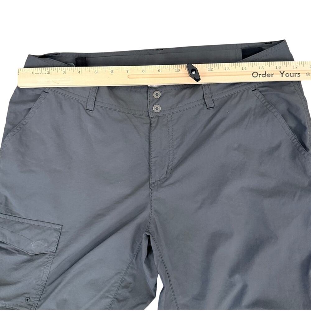Columbia Dark Gray Cargo Nylon Mid Rise Hiking Zip Off Pants Shorts Women Sz 10 - Picture 4 of 14